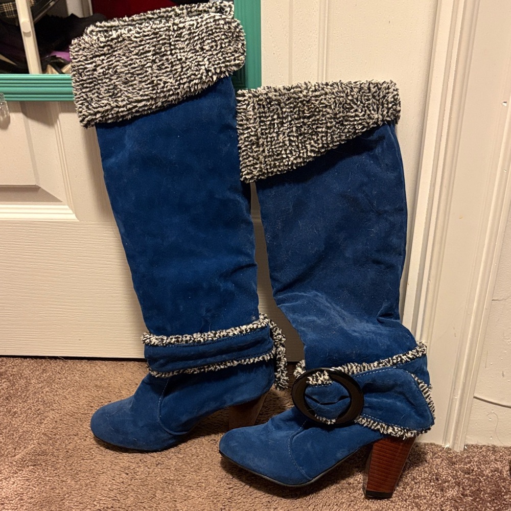Blue Suede Knee-High Boots with Faux Fur Trim